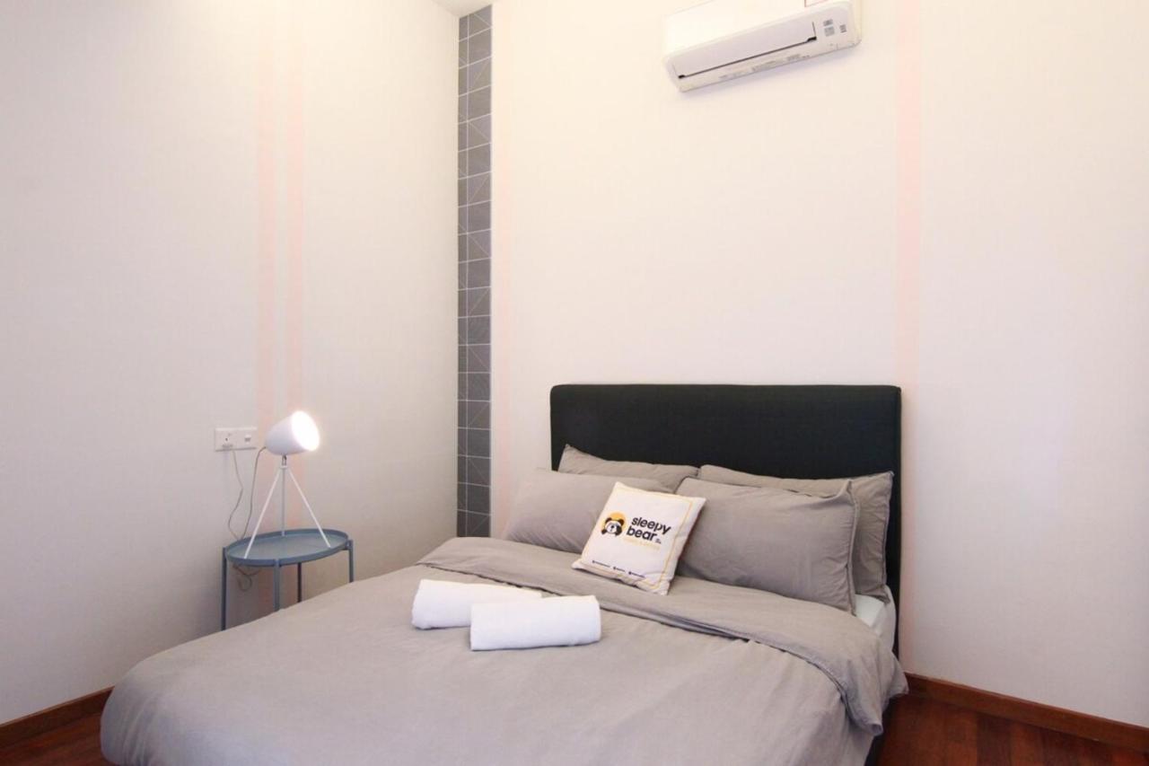 The Azure Residences Kampong Baharu Sungai Way Extérieur photo