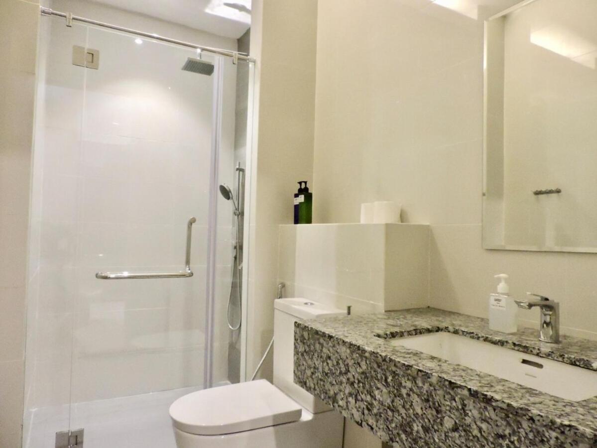 The Azure Residences Kampong Baharu Sungai Way Extérieur photo