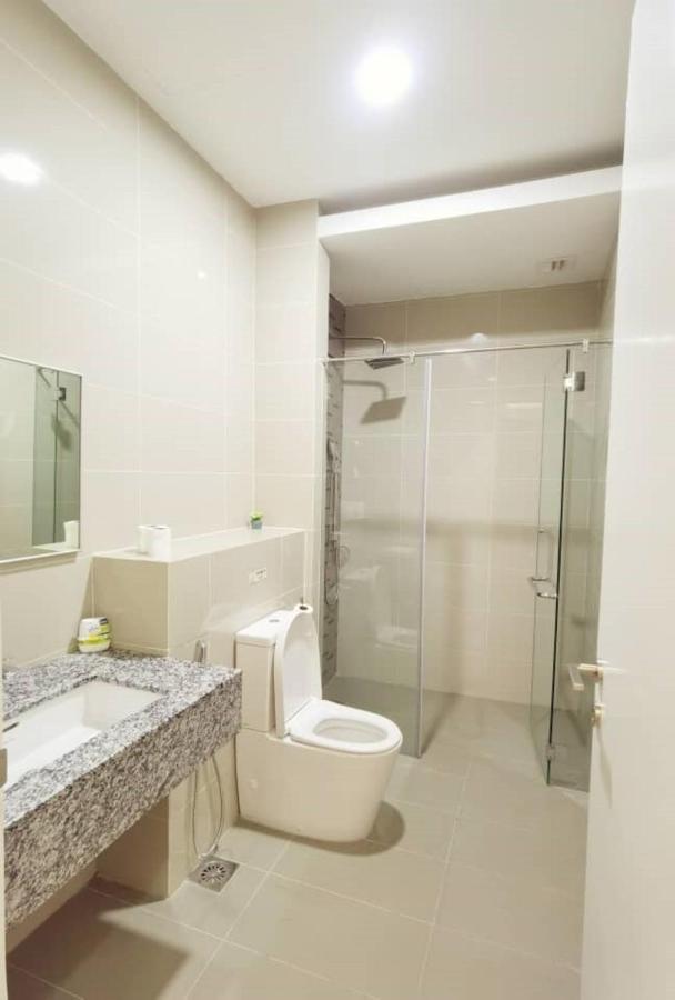 The Azure Residences Kampong Baharu Sungai Way Extérieur photo